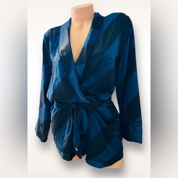 Victoria’s Secret Satin Jumpsuit Romper Sleepwear Wrap Pajama Strip M - Picture 1 of 8